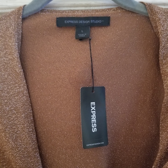 NWT Express shrug with tie at bottom - Picture 4 of 6